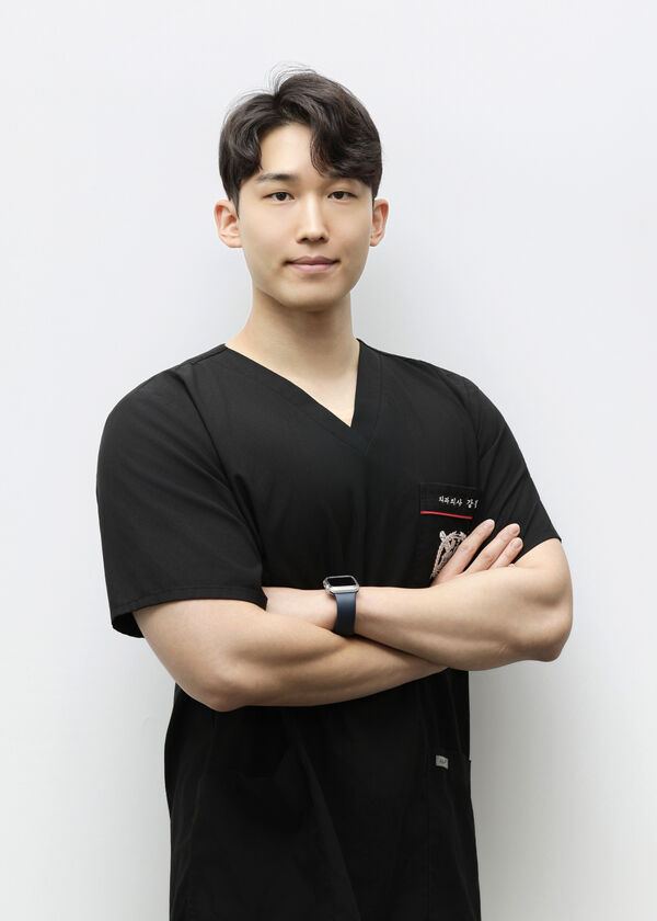 강OO 원장 프로필 사진